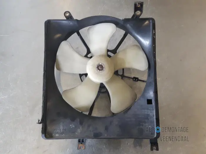 Cooling fans Daihatsu Sirion