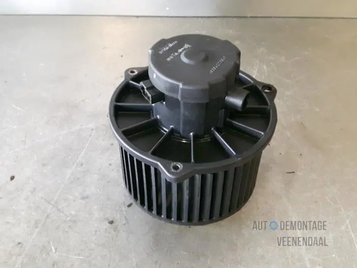 Heating and ventilation fan motor Kia Magentis
