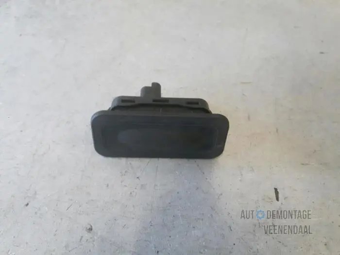 Tailgate switch Renault Grand Scenic
