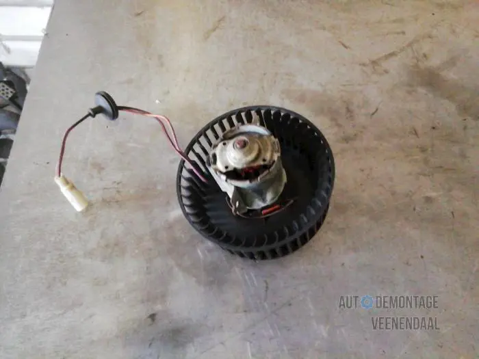 Heating and ventilation fan motor Ford KA