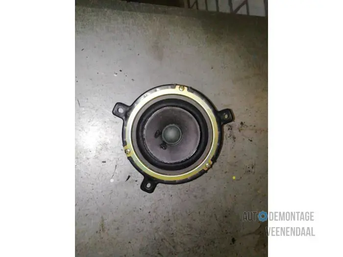 Speaker Saab 9-5