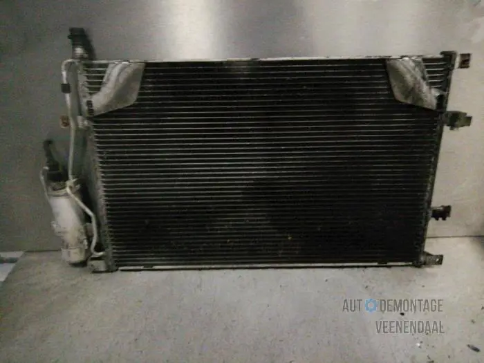 Air conditioning condenser Volvo S80