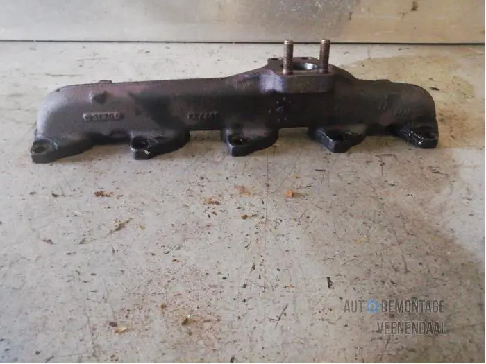 Exhaust manifold Ford Fusion
