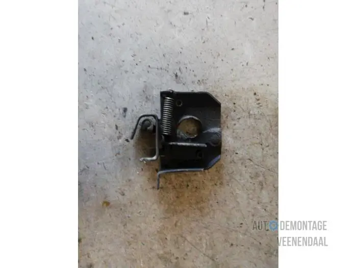 Bonnet lock mechanism Renault Megane Scenic