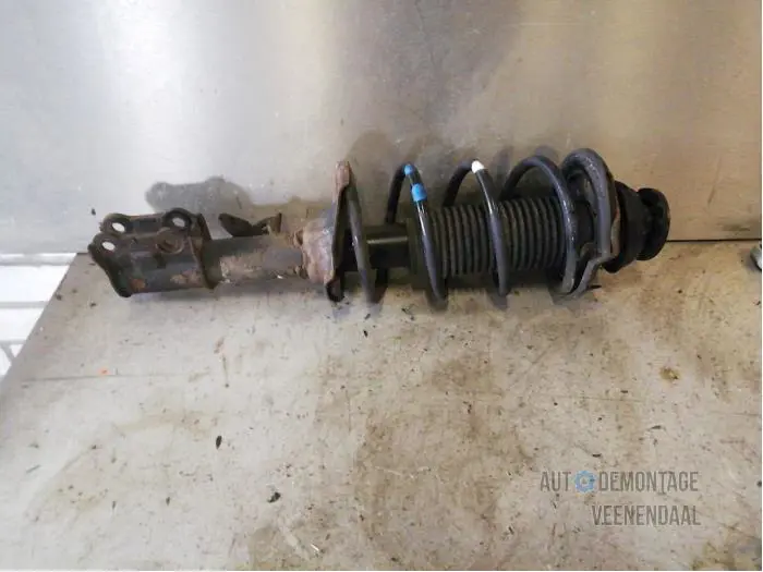 Front shock absorber, right Hyundai I10