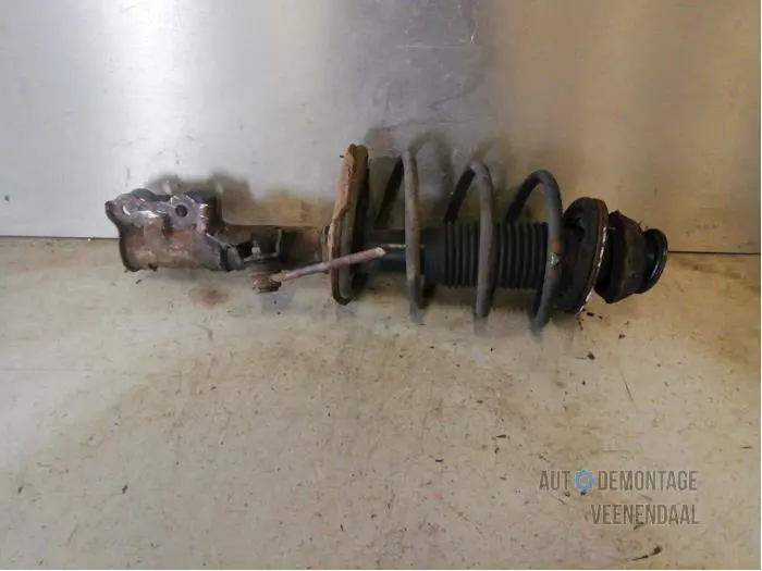 Front shock absorber, right Hyundai I20