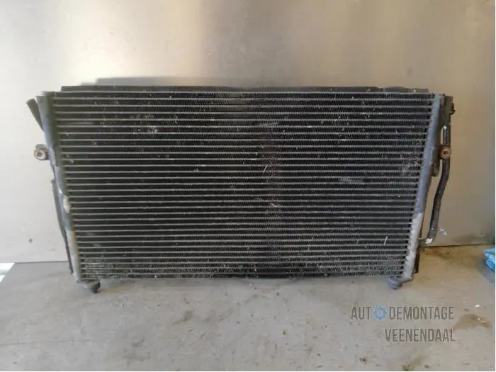 Air conditioning condenser Volvo V40