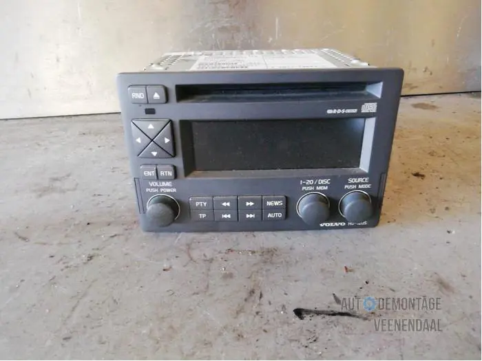 Radio CD player Volvo V40