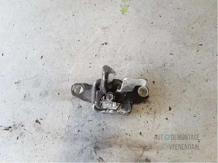 Bonnet lock mechanism Renault Megane Scenic
