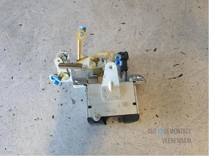Tailgate lock mechanism Saab 9-3 03-