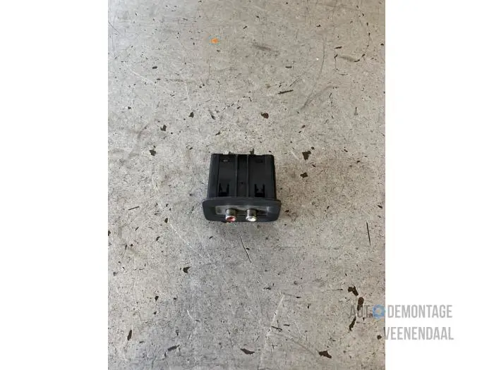 AUX / USB connection Renault Trafic