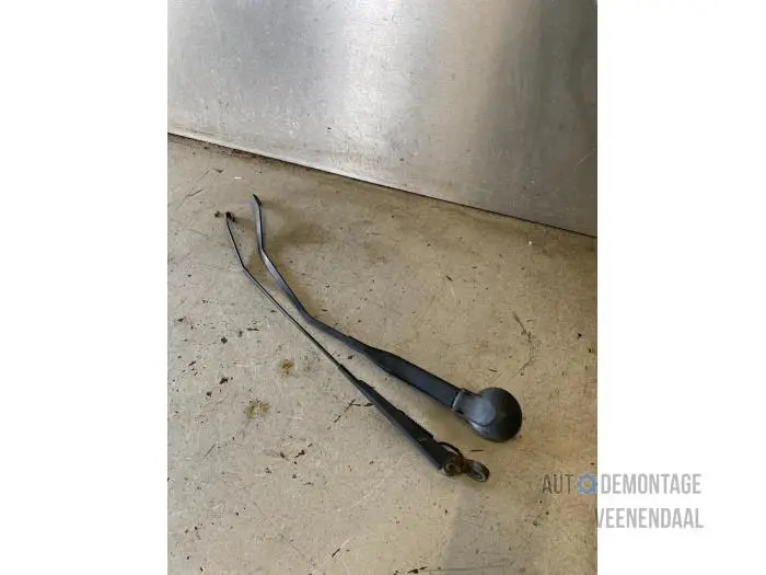 Front wiper arm Smart Fortwo