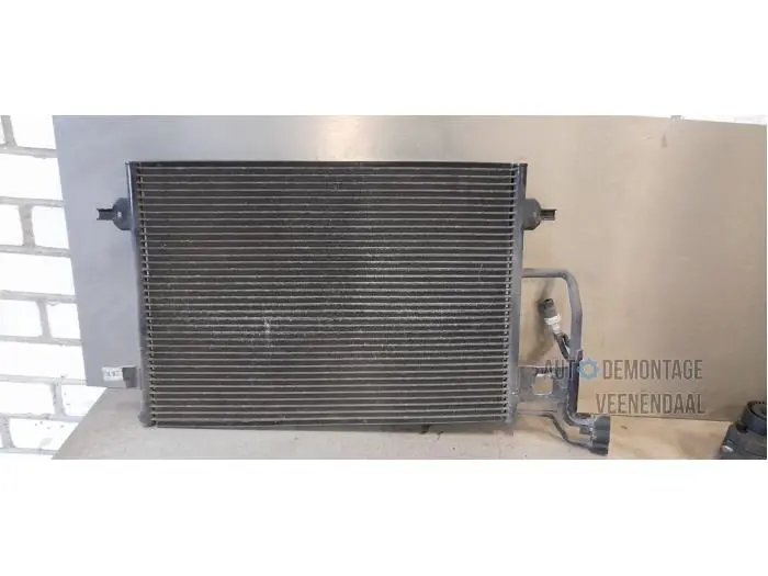 Air conditioning condenser Volkswagen Passat