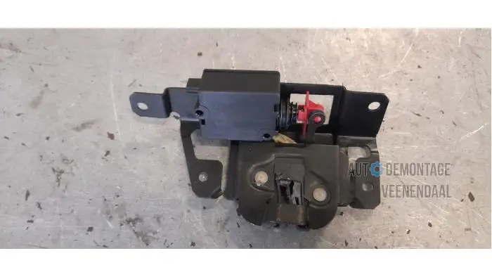 Tailgate lock mechanism BMW 3-Serie