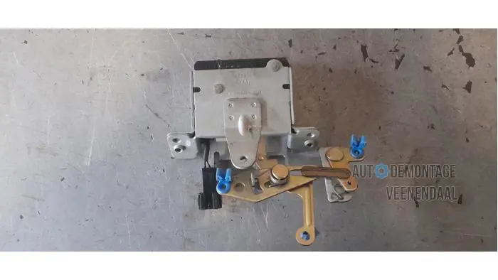 Tailgate lock mechanism Saab 9-3 03-