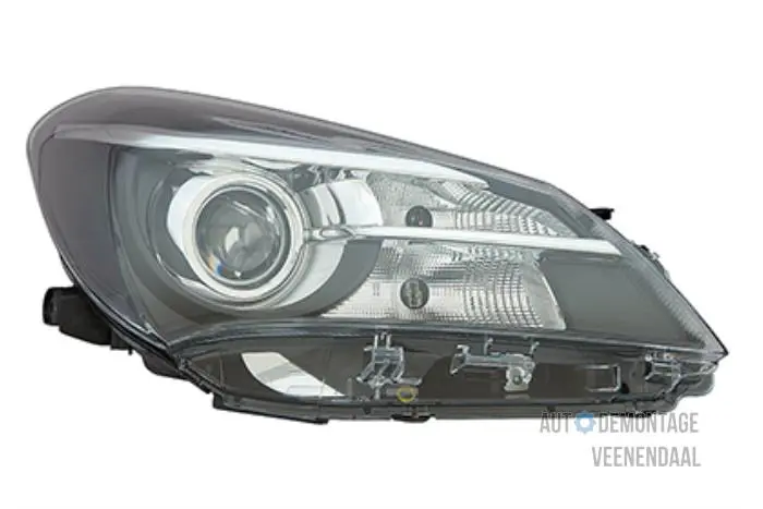 Headlight, right Toyota Yaris