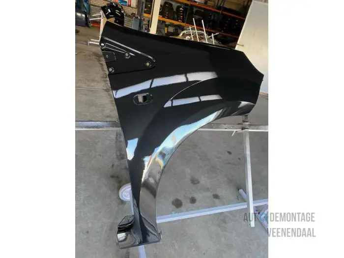Front wing, right Renault Twingo