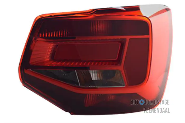 Taillight, right Audi Q2