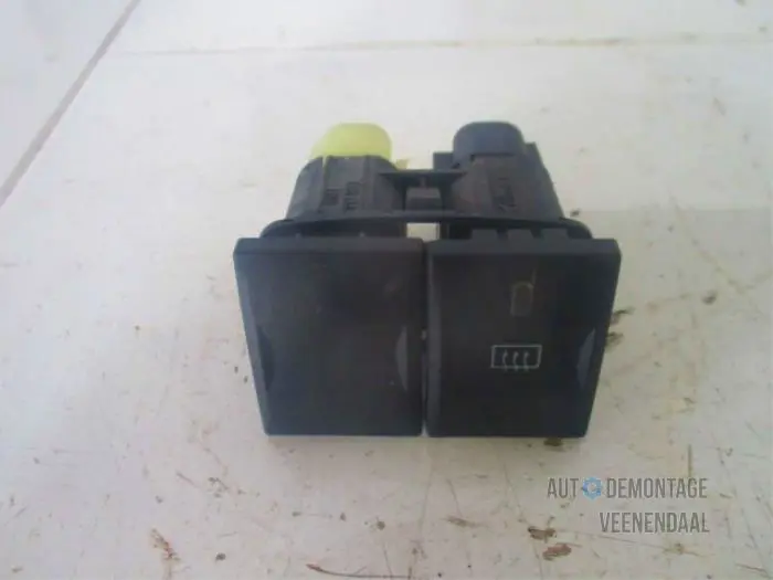 Frontscreen heating switch Ford Mondeo