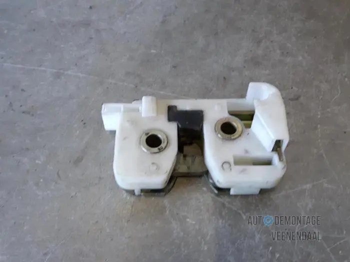 Tailgate lock mechanism Ford KA